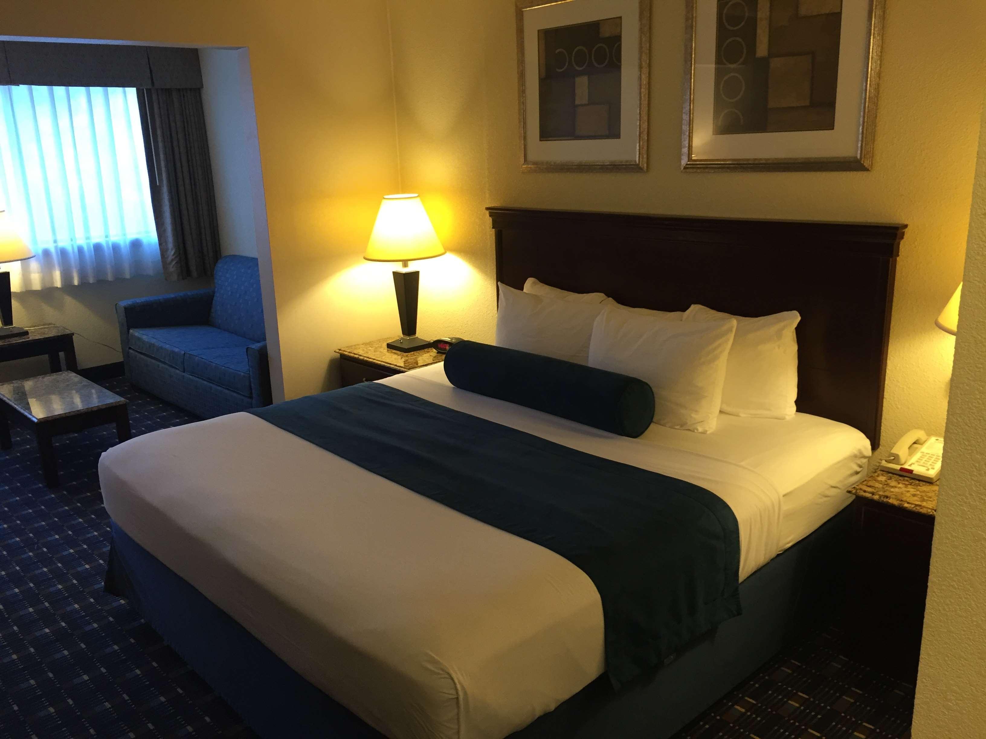 Hotel Western & 3*